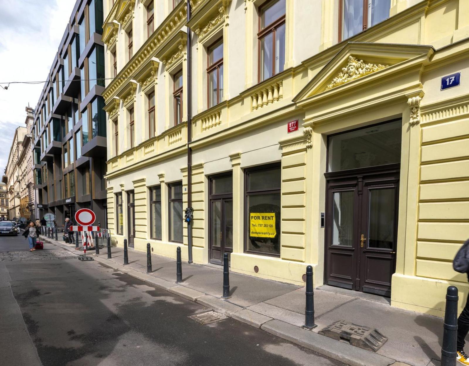 Modern Urban Room In The City Center Of Prague Exterior photo